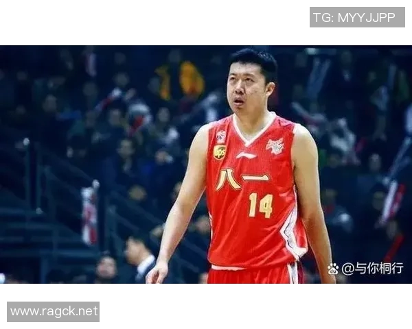 中国国家篮球队明星球员及其辉煌成就盘点与分析